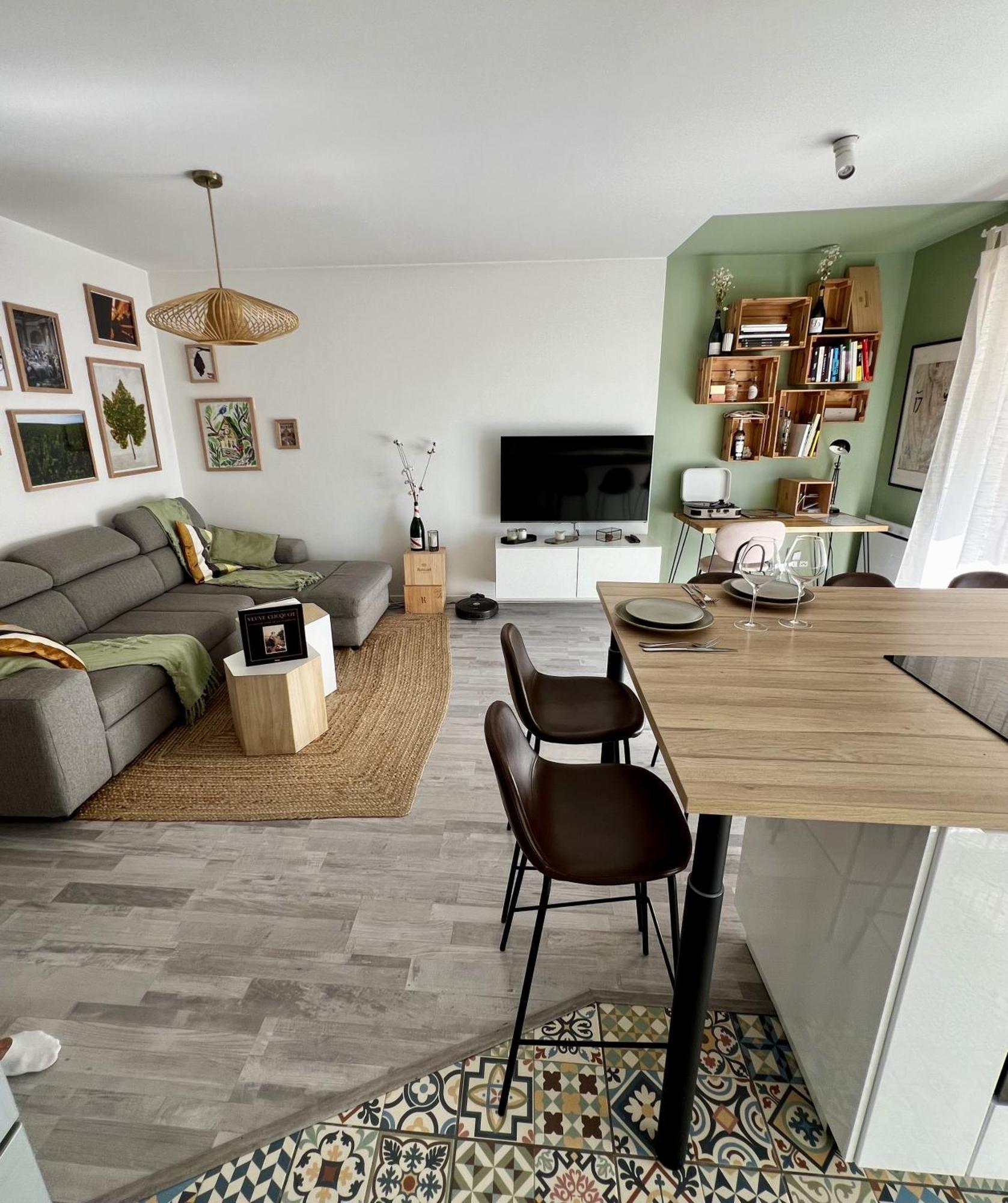 Apartamento Clovis - Hypercentre Avec Balcon Et Parking Reims Exterior foto